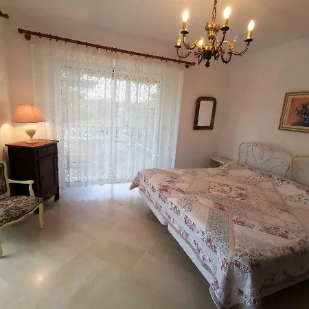 Les Chenes Verts Villa *